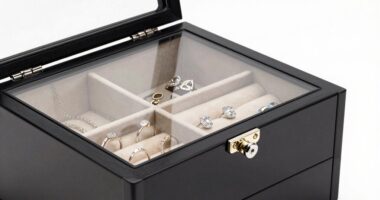 top lockable jewelry organizers